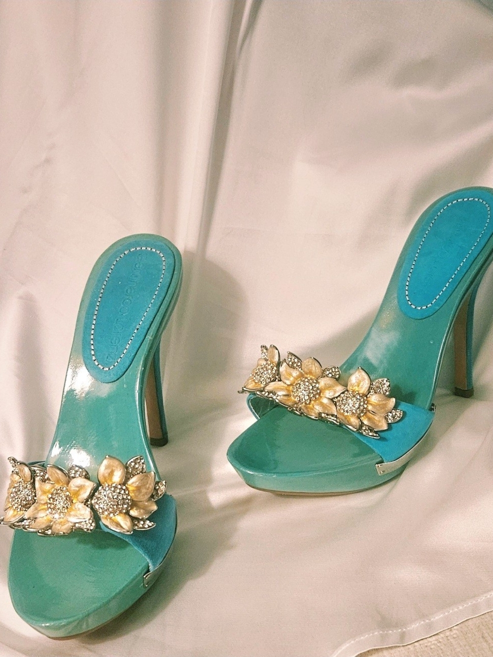 Gianmarco Lorenzi Turquoise Jeweled Floral Slide Heels